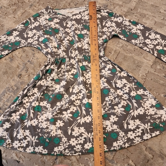 Tucker + Tate Stretch Floral Cold-Shoulder dress. - Picture 8 of 10